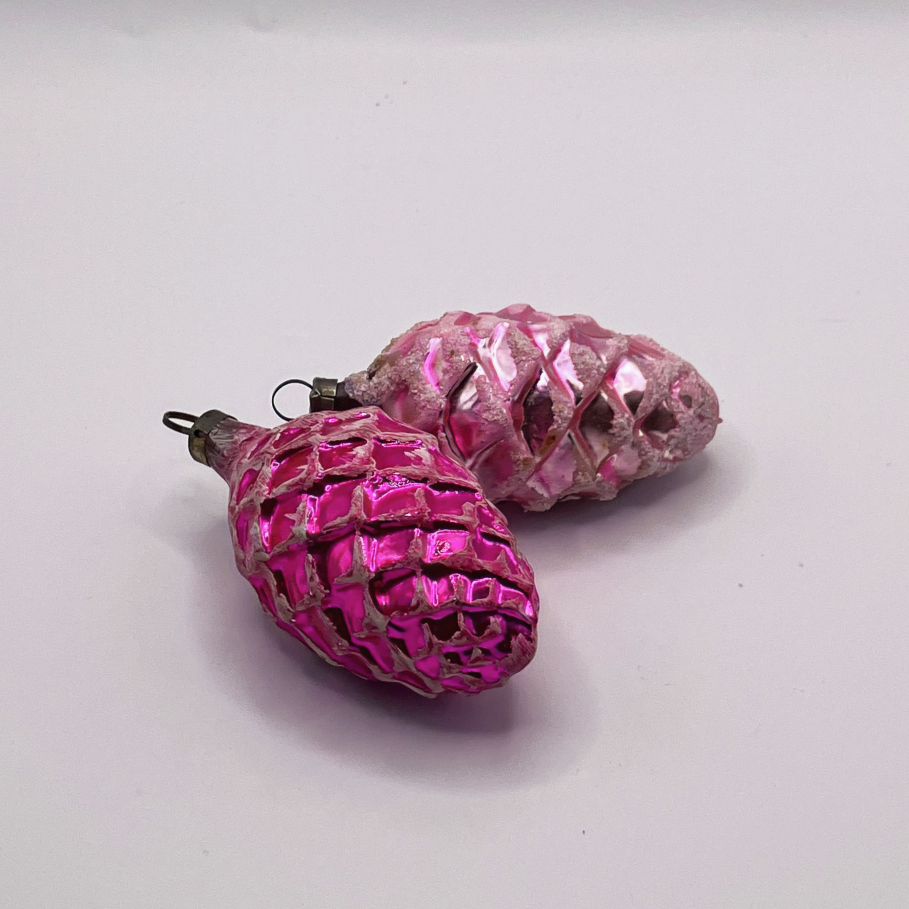 Vintage glazen kerstbal, setje van 2 dennenappels, roze, 6cm