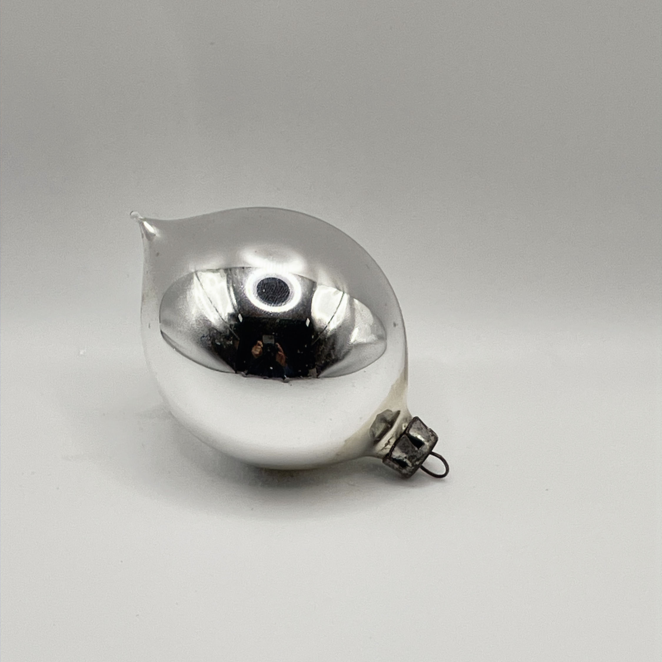 Vintage glazen kerstbal, druppelvorm, zilver, 7cm