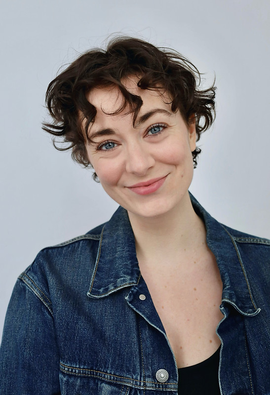 DaniellaSinderHeadshot1.JPG