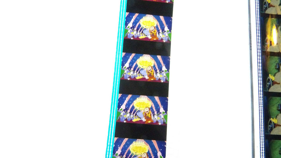 Miniature : Morceaux de Pellicules de film cinéma 35mm, 'Dessin animé Disney', à l'unité.