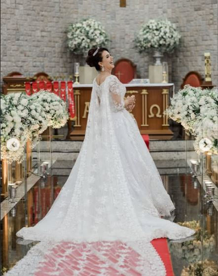Noiva: Valéria (2025) - Consultoria em Imagem e Estilo Noiva por Mariana Corbetta - Foto: Gustavo Ghiselli.