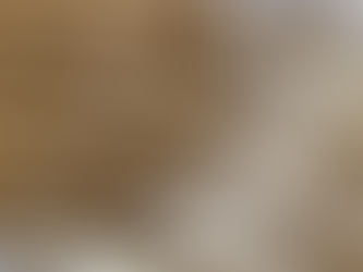 Couronne fleurie et bracelets demoiselles d’honneur en gypsophile blanche : des accessoires naturels et intemporels pour sublimer votre mariage bohème chic en 2025