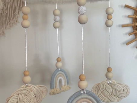 Mobile Bohème pour Bébé : Une Touche Poétique pour la Chambre de Votre Tout-Petit ✨