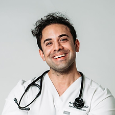 George Sulamanidze (2) - Aptos Aptos.jpg