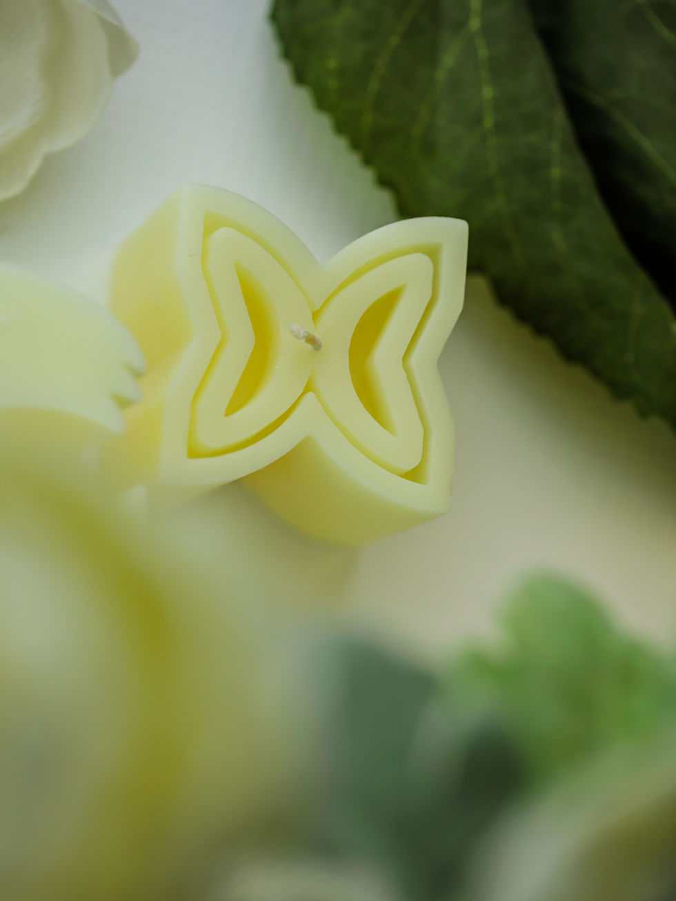 Thumbnail: Fawohodie Candle