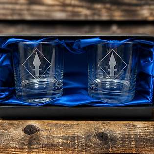 MR-2-glass-set-silk-box-1.png