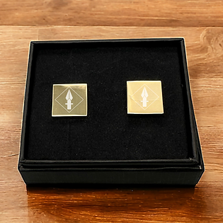 square-cufflinks-gold-colour.png