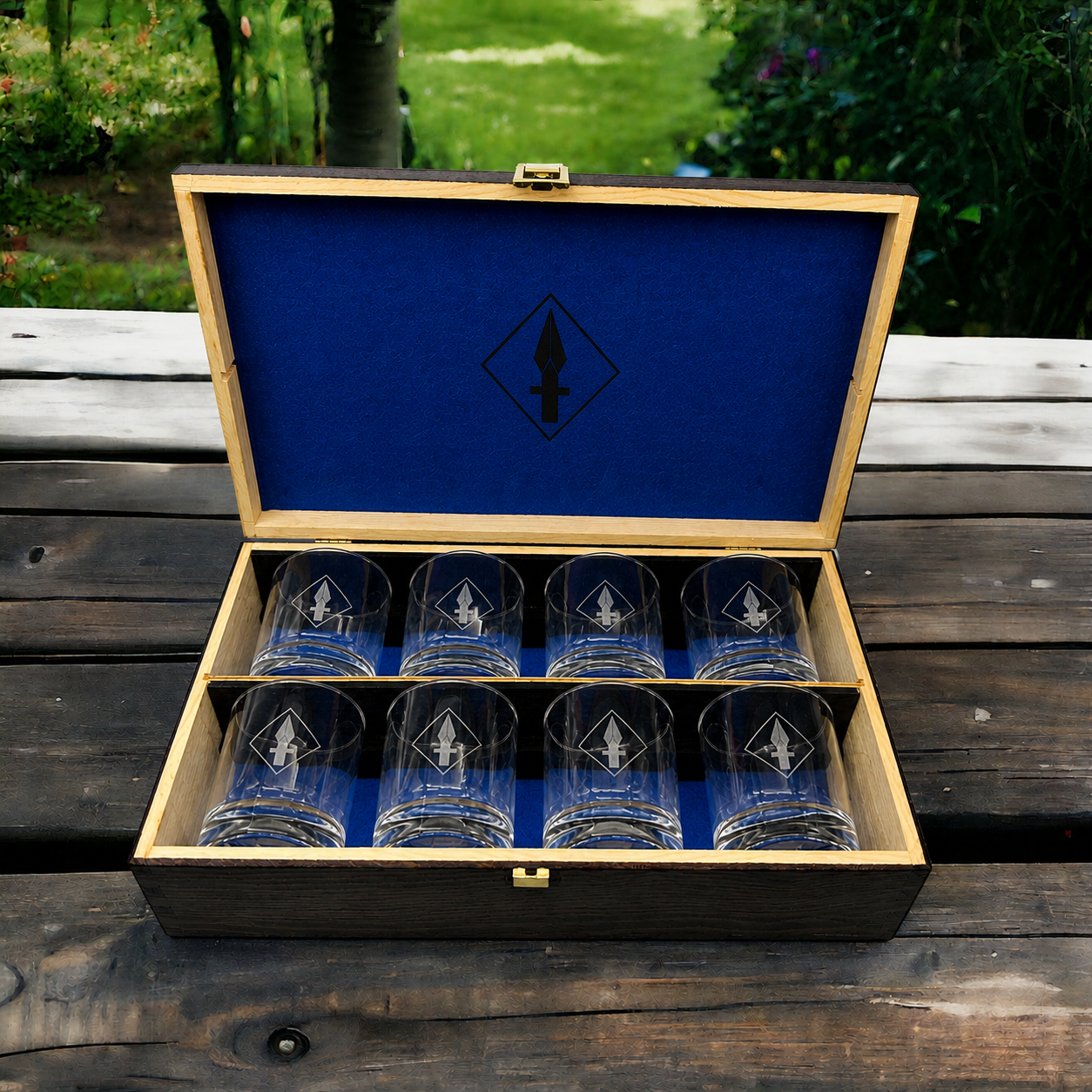 MR - 8 Glass Whiskey Set