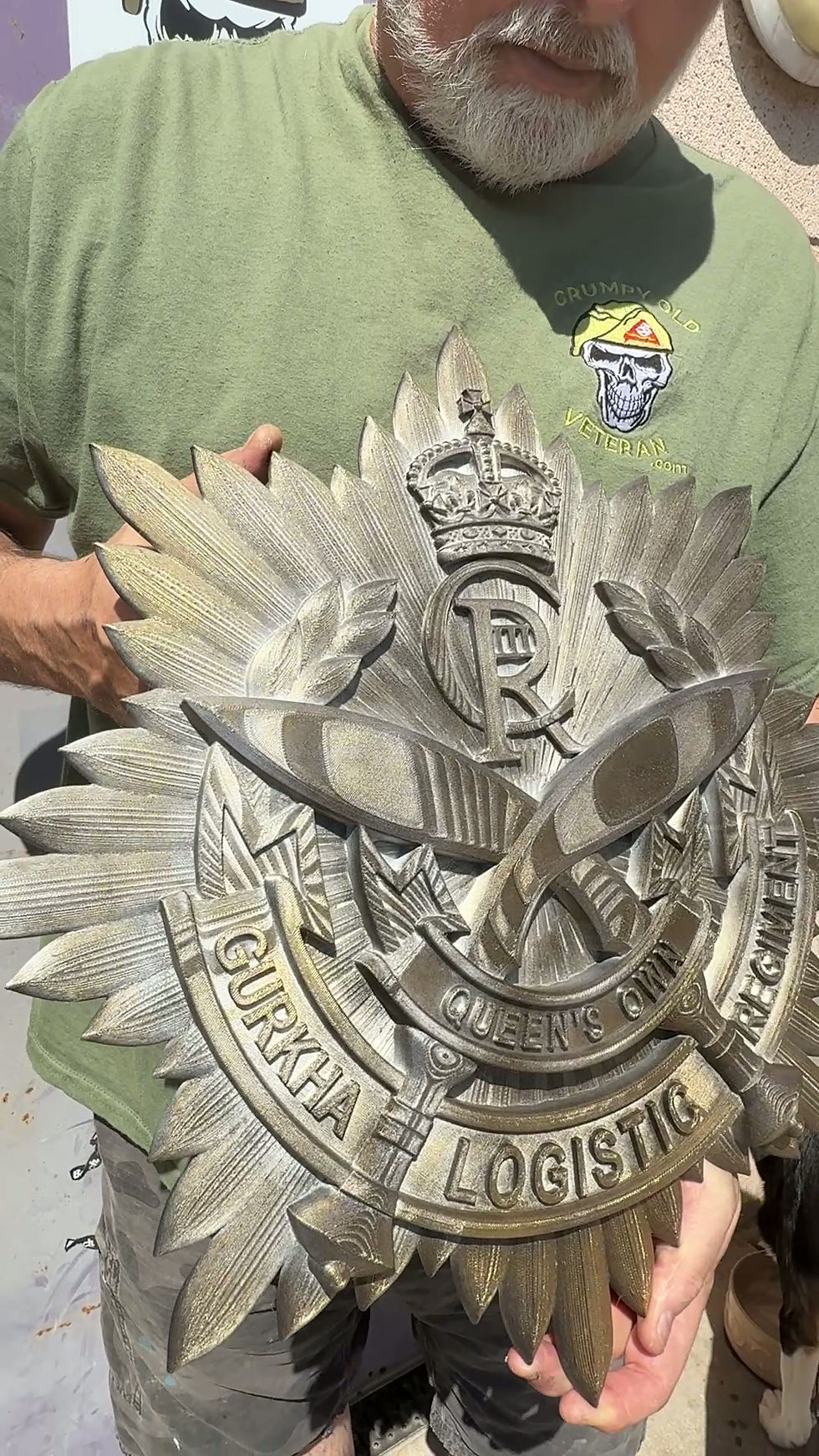 The Queen's Own Gurkha Logistic Regiment QOGLR 3D Printed Crest by Grumpy Old Veteran Large Tarnished video detail