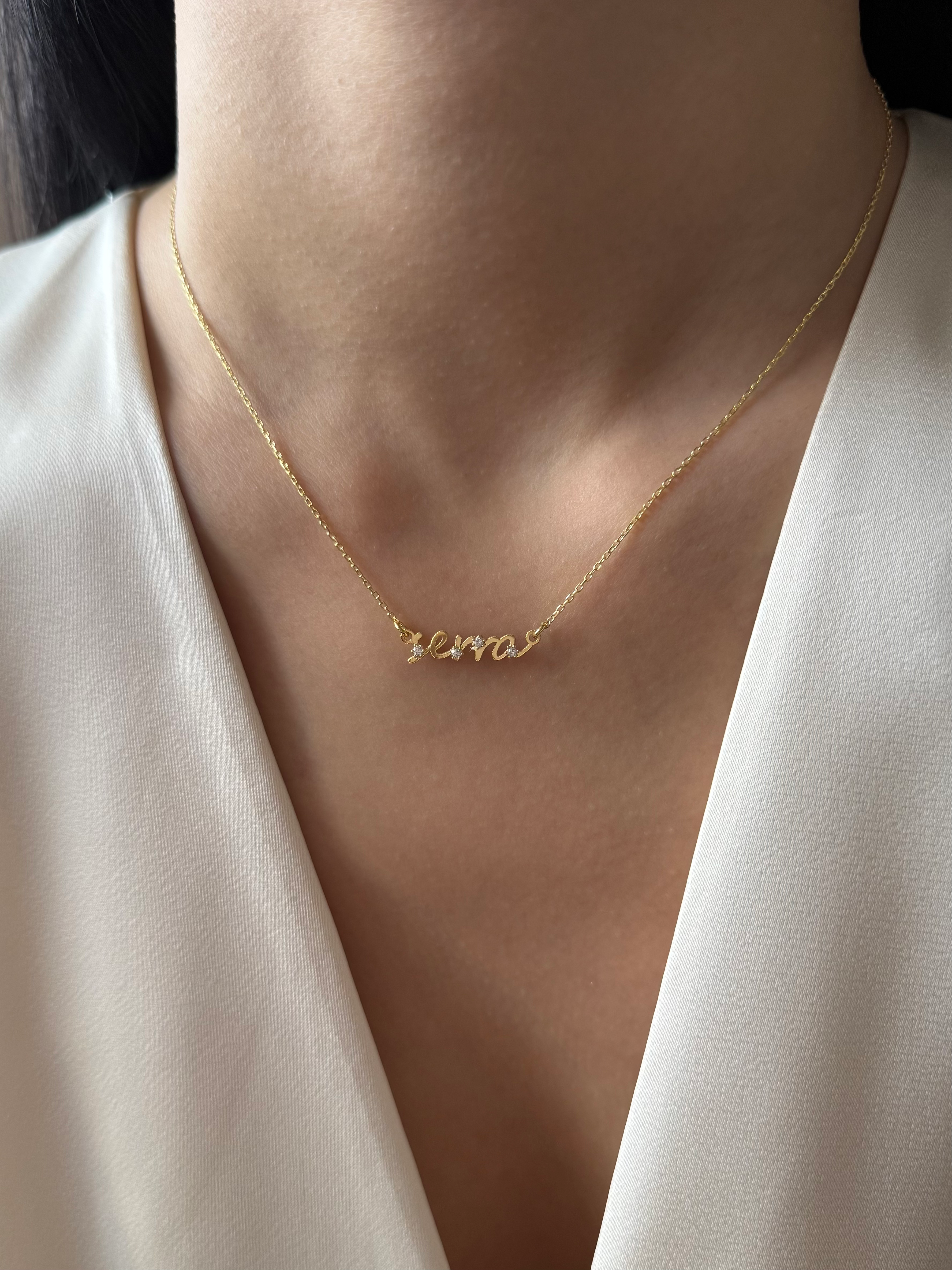 Döküm Taşlı Minimal İsim Kolye | 925 Ayar Gümüş