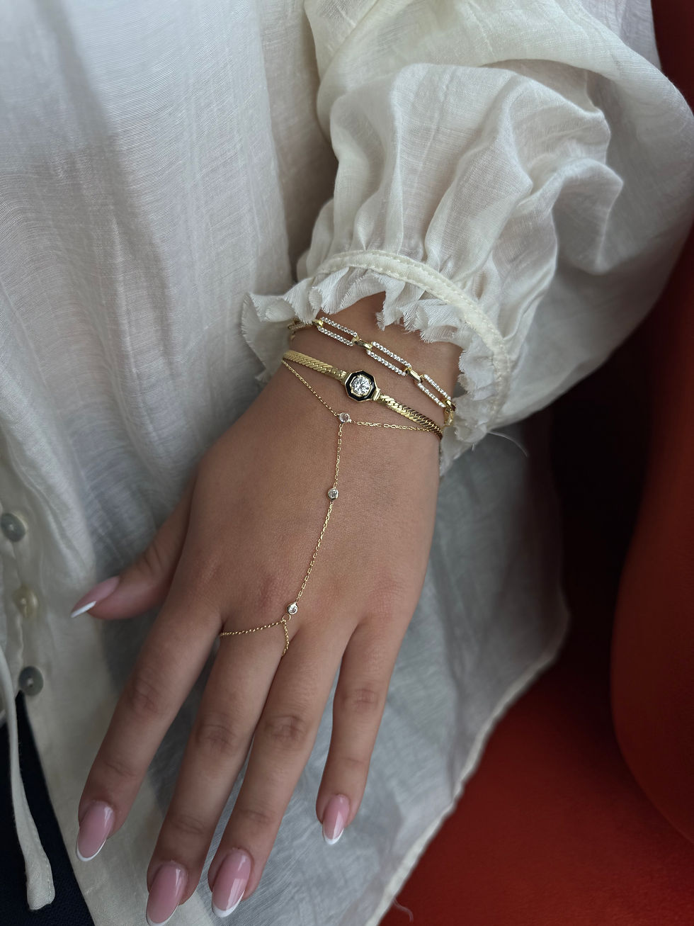 Thumbnail: Minimal Zirkon Taşlı Şahmeran | 925 Ayar Gümüş