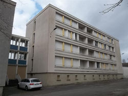 batiment avant (vue côté jardin)