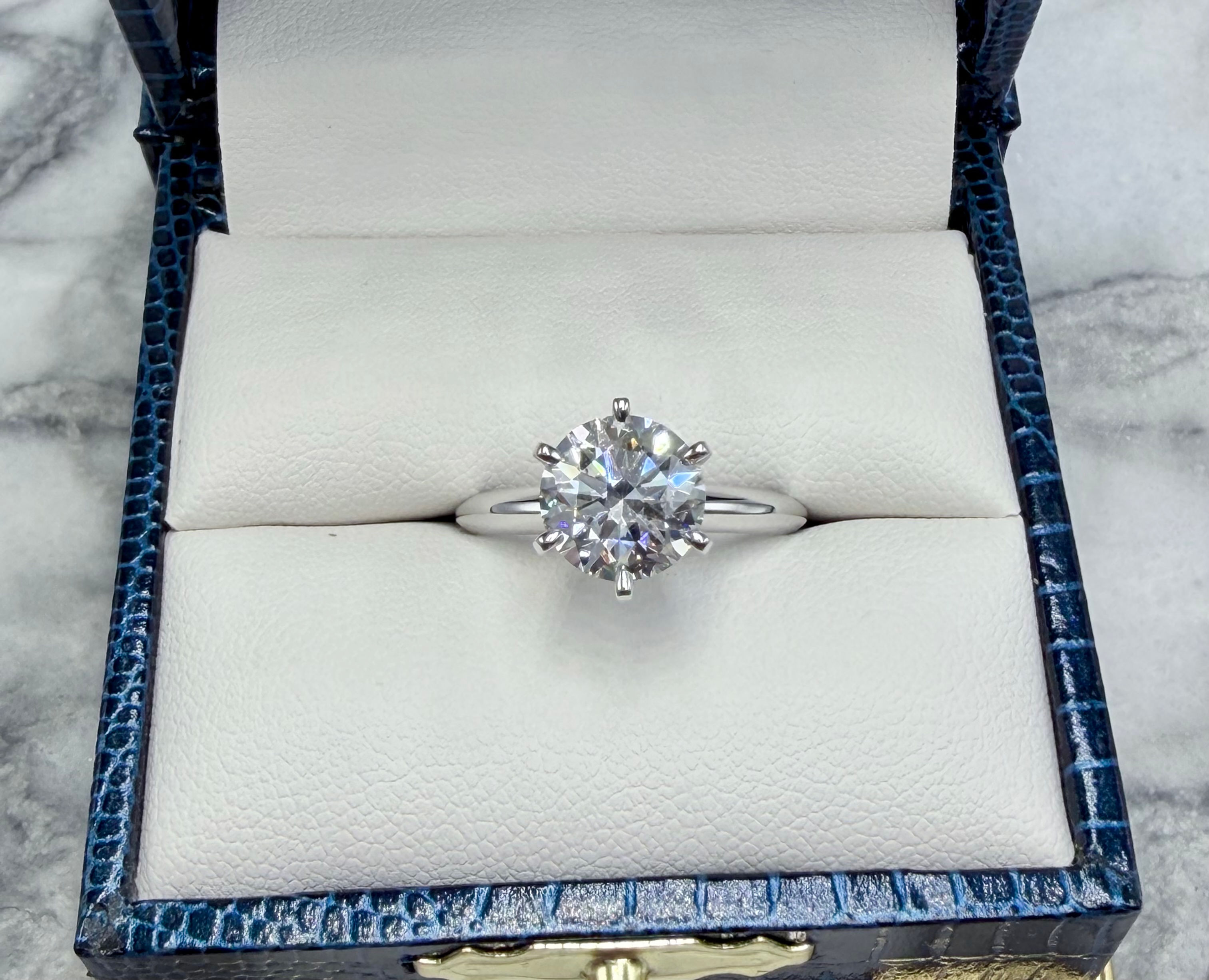14K White Gold Custom-Made 2.00ct Diamond Ring