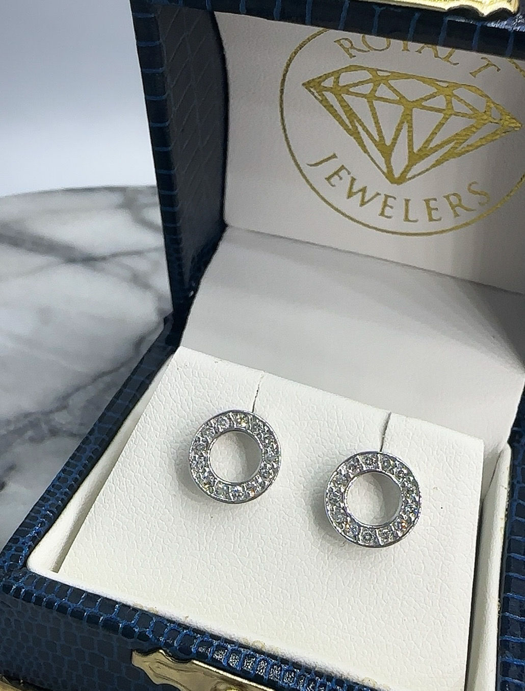 10K CIRCLE STUD EARRINGS