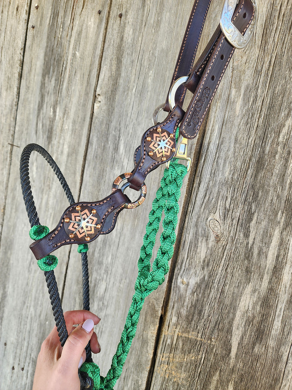 Thumbnail: Conchos ring style halter