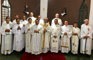 Clero Diocesano reunido em Aruanã