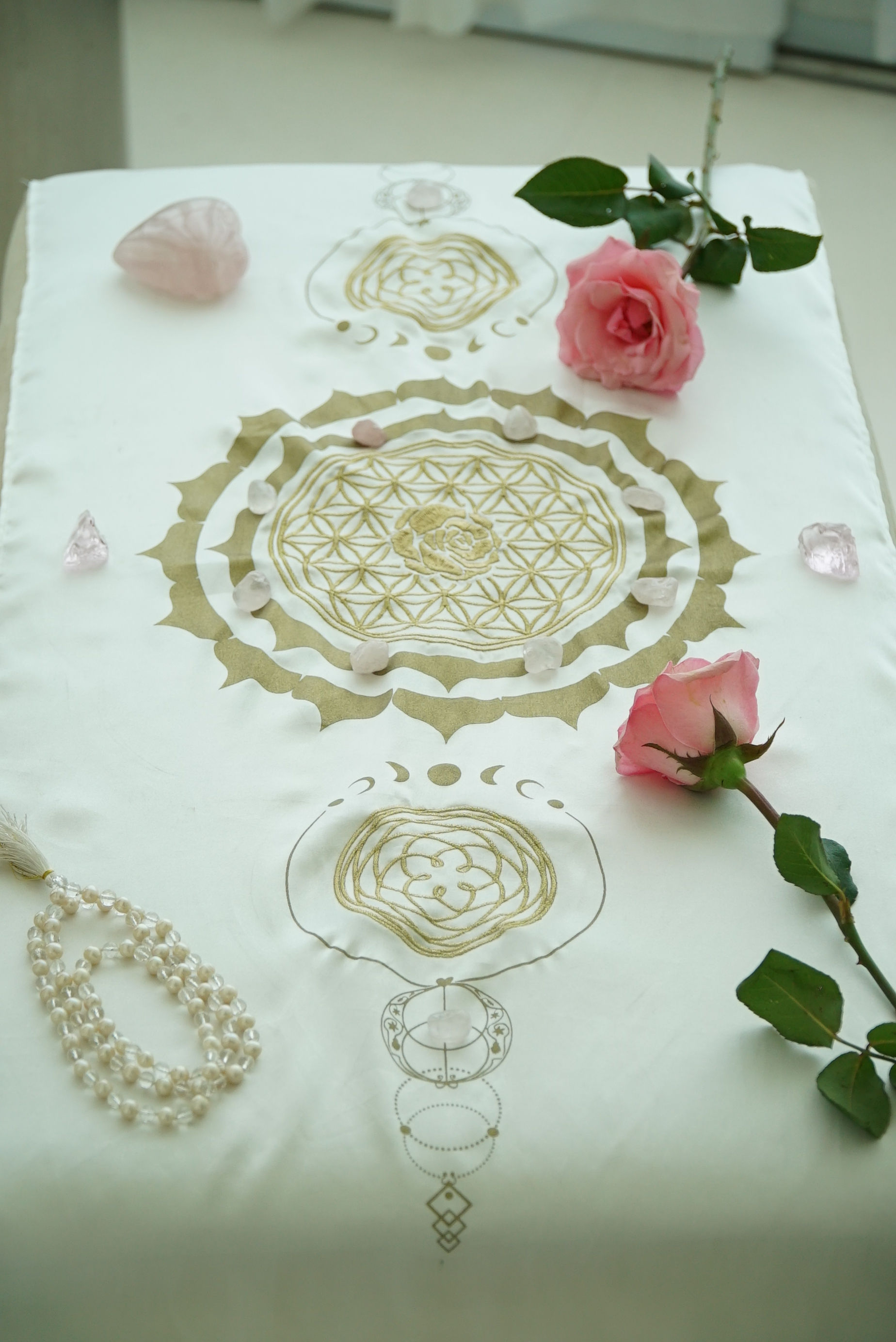 Rose Lineage - Altar Cloth