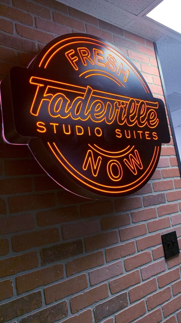 Facetune_