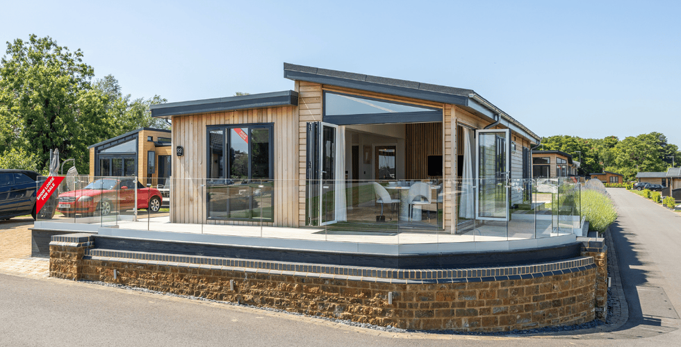 Henley Lodge exterior