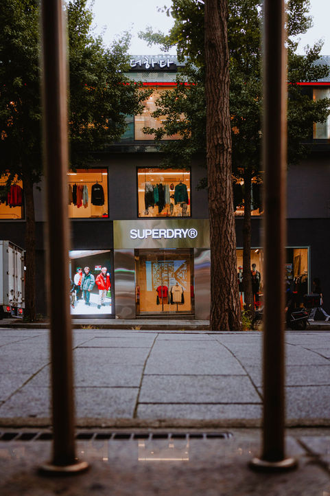 Superdry