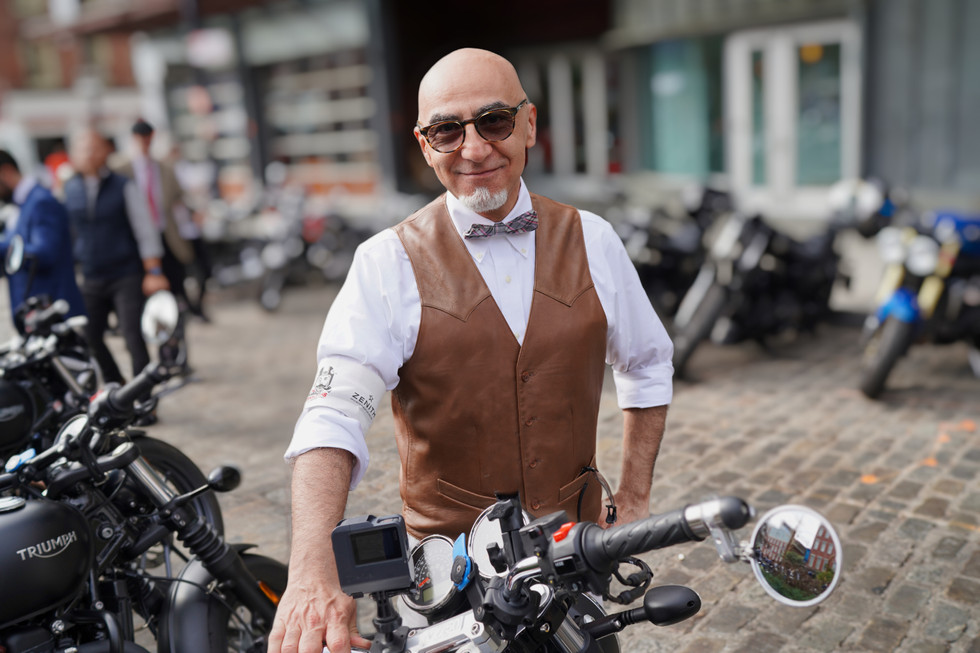 Gentlemen_Bike_Ride_20192091_WEB.jpeg