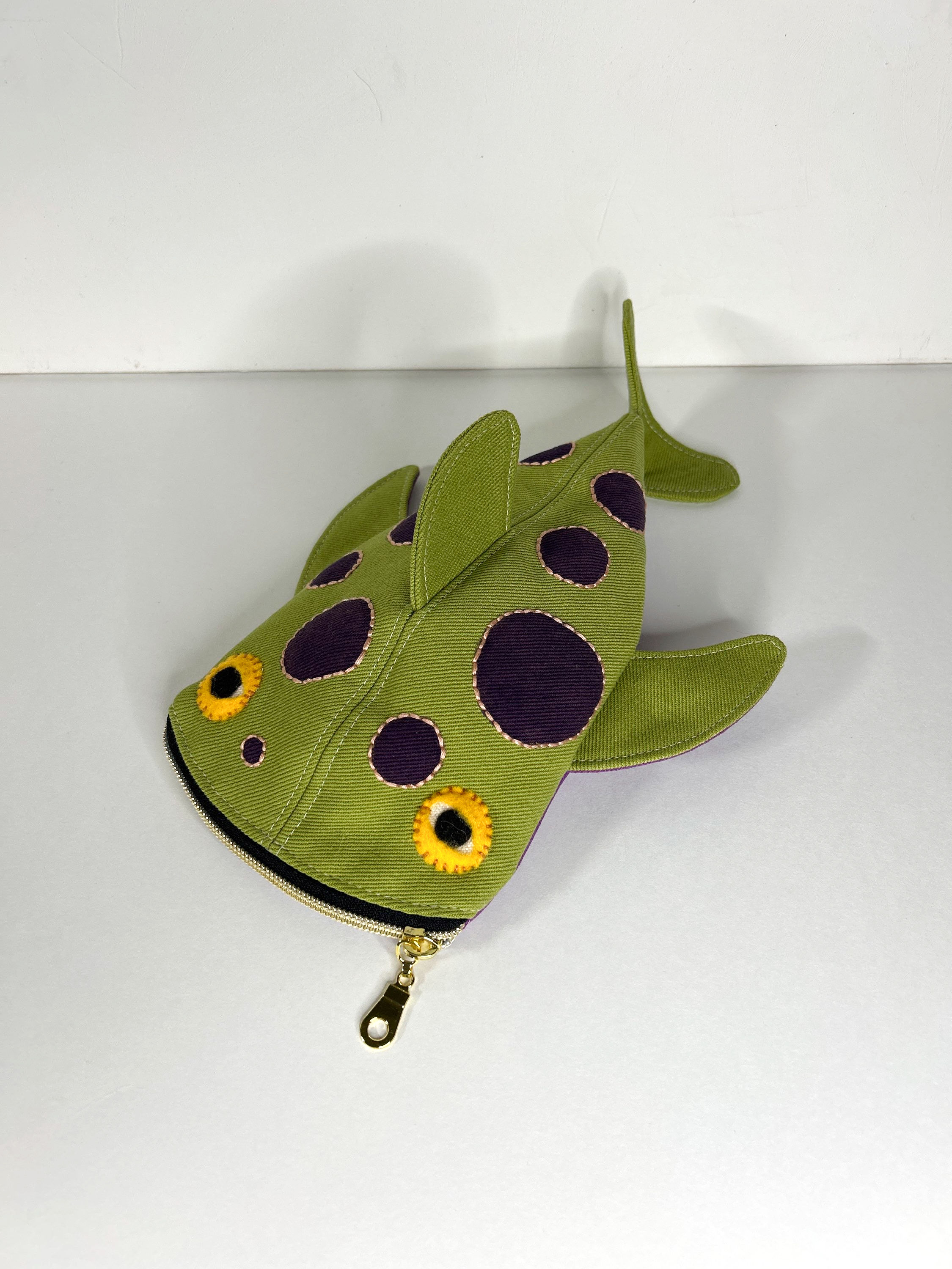 Whale Shark Pouch - green/purple