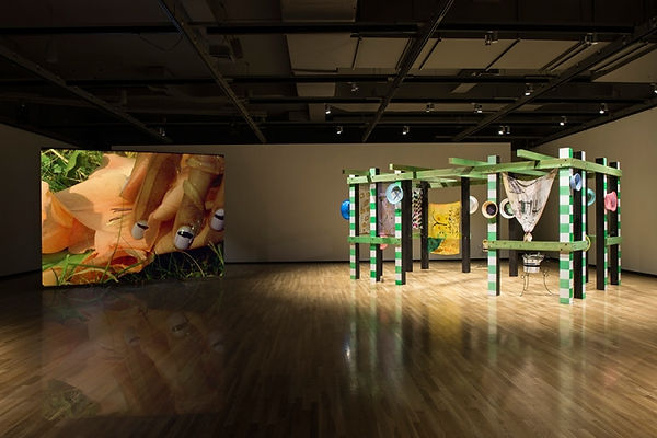 Unit17-TizianaLaMelia-66_6_Garden_Gossip