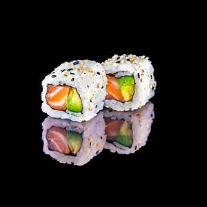 25. California salmón (6pcs)