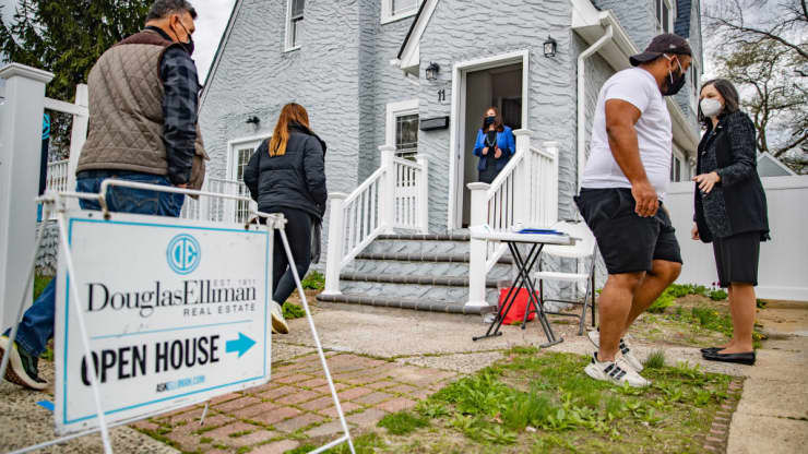 Record home prices again in June 2021
