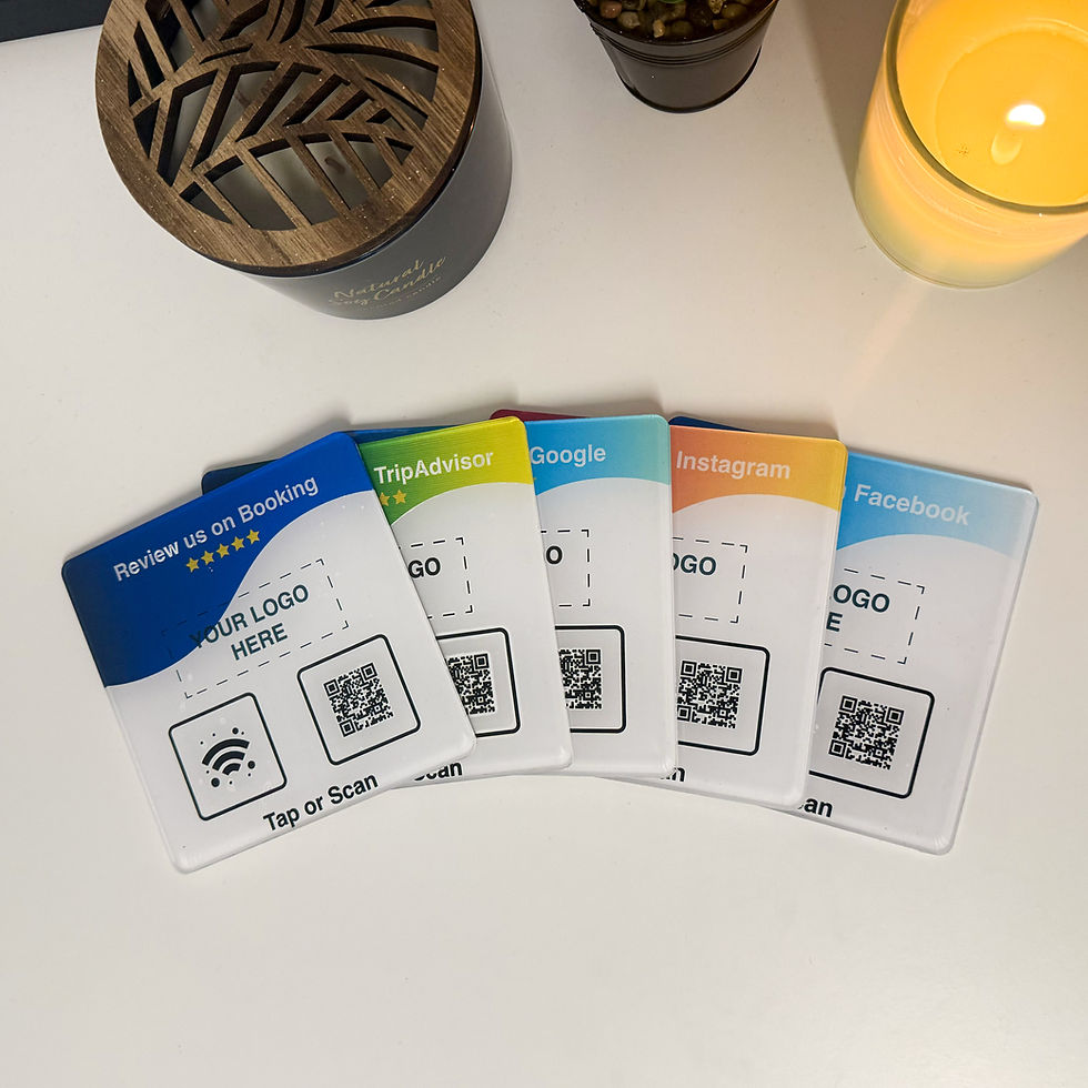 Smart Review Plaketa s QR + NFC tehnologijom