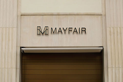 ulaz u luksuznu zgradu