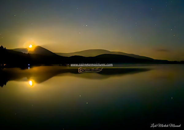 Loch Morlich Moonset.jpg