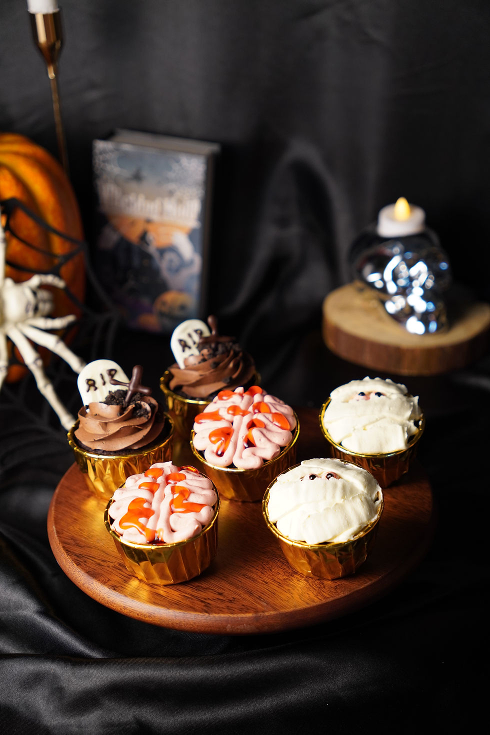 Haunted Cupcakes Box (Box of 6)
