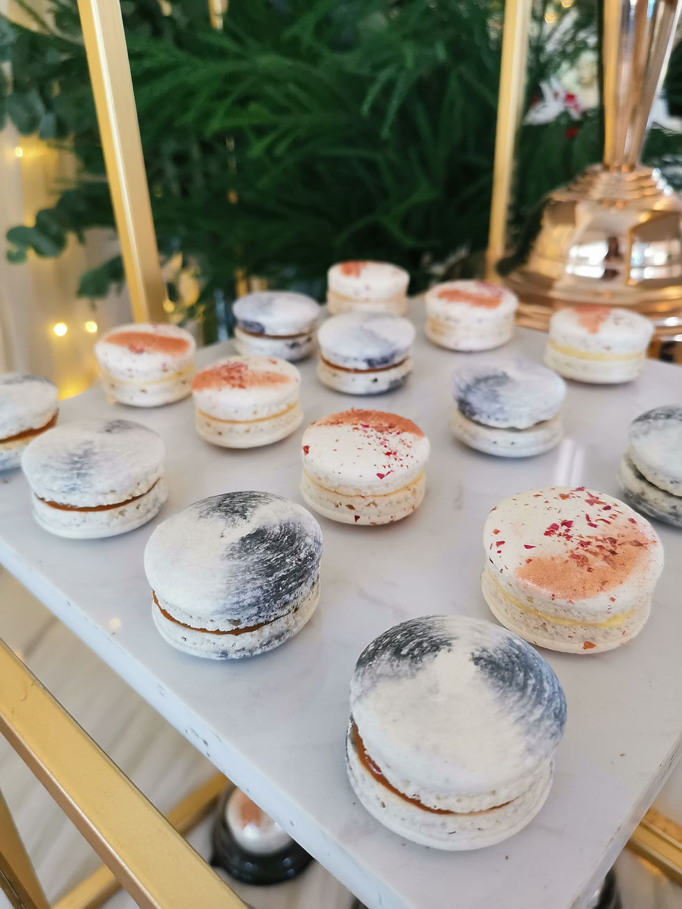 Premium French Macarons (Bundle of 12)