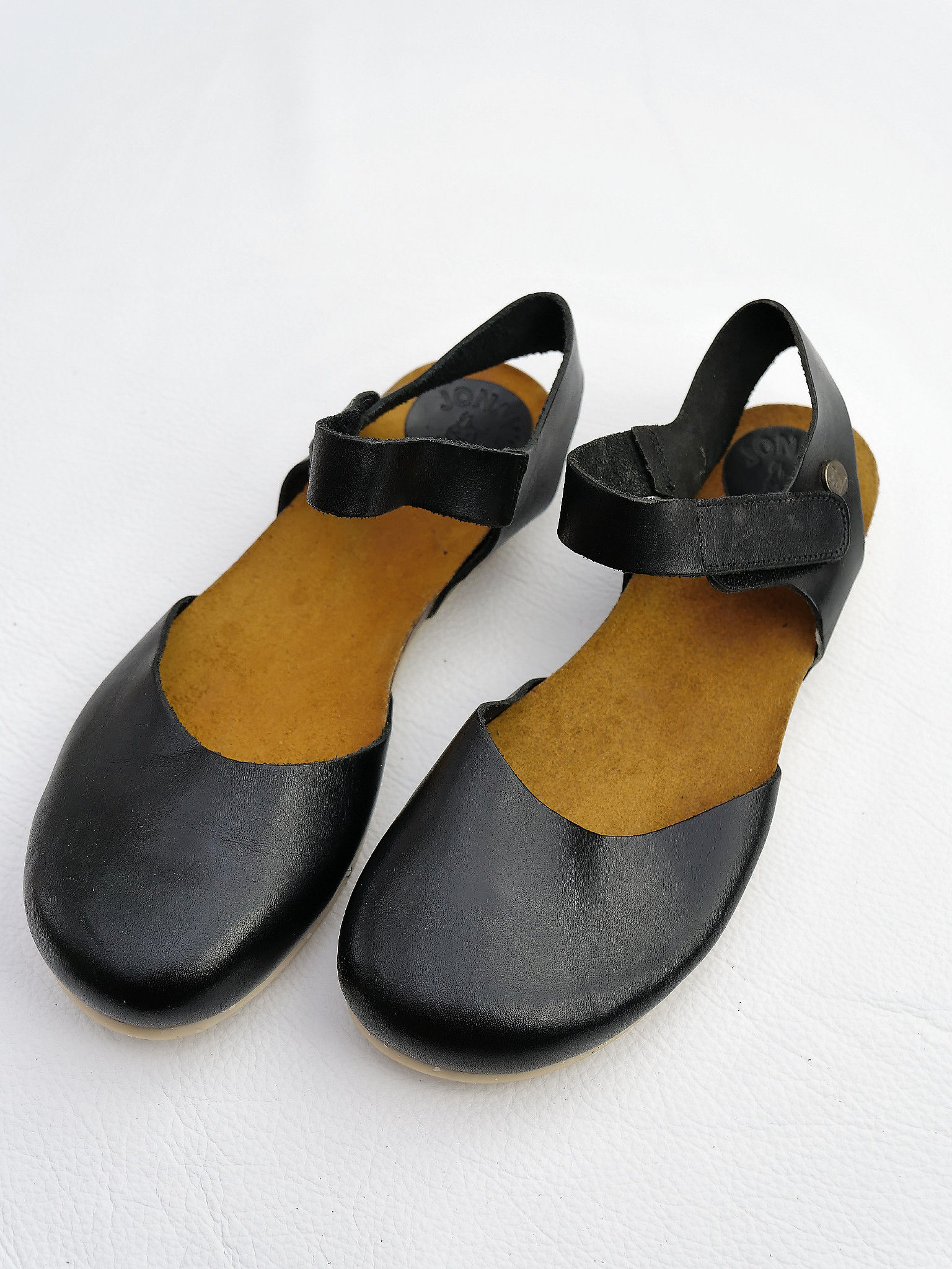 Jonny's Damenschuh "Nadine"