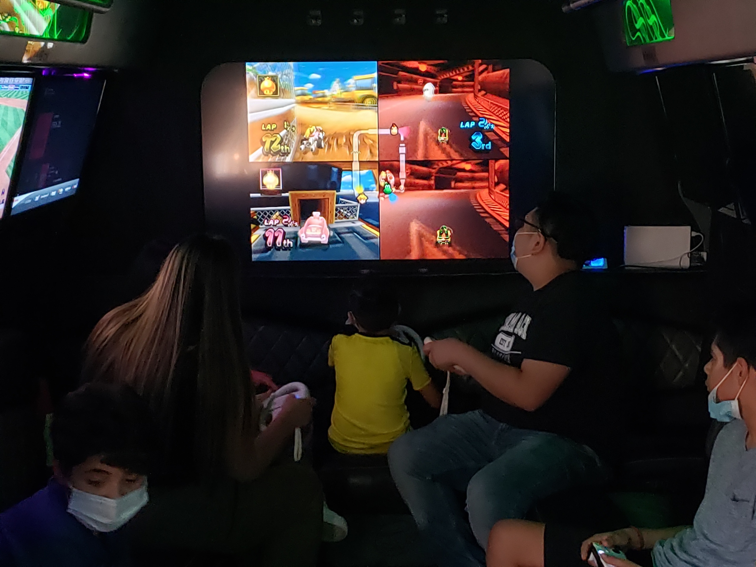 This is the best mobile video game truck bus in Los Angeles for