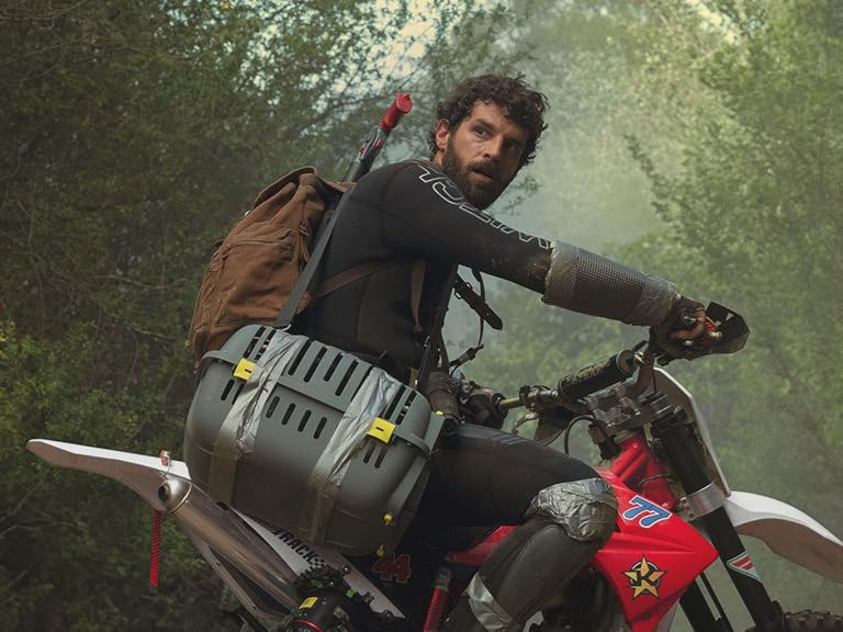 Apocalipsis Z: la película vs. el libro (crítica con spoilers).