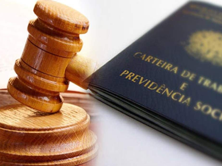 legislação trabalhista: DIRF, eSocial, receita federal