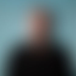 Charting Unconventional Paths: Simon Barbato on Leadership and the Drive for Business Growth