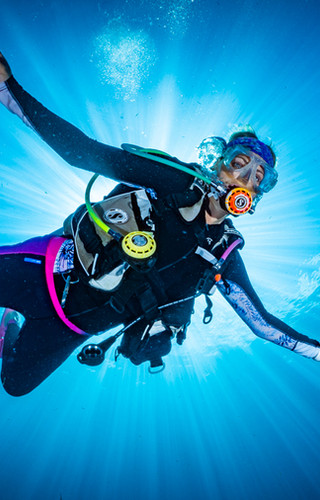 No Swimming Skills? You Can Still Try Scuba Diving in Hurghada (2026 Guide) 6 https://static.wixstatic.com/media/813ebd_29f806317e5a41f8ad8b0e7f9caac650~mv2.jpg/v1/fill/w_320%2Ch_500%2Cfp_0.50_0.50%2Cq_90/813ebd_29f806317e5a41f8ad8b0e7f9caac650~mv2.jpg