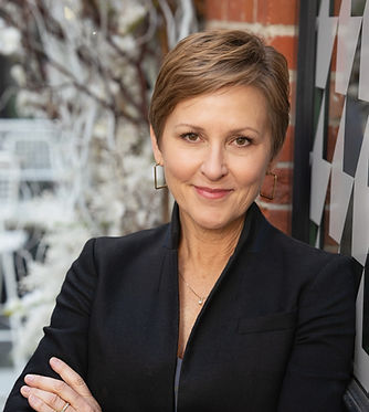 Professional headshot of a lady in downtown Denver, Colorado.