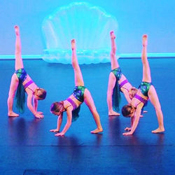 🐚✨little mermaid✨🐚 We love seeing photos of our creations on stage! How gorgeous are these little 