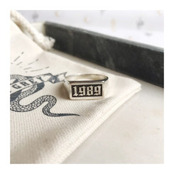 BESPOKE YEAR RING