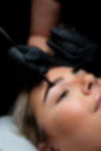 Eye brow tint