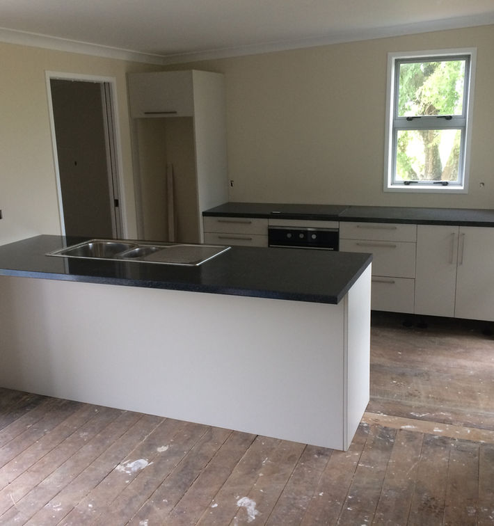 Kitchen refit and installation