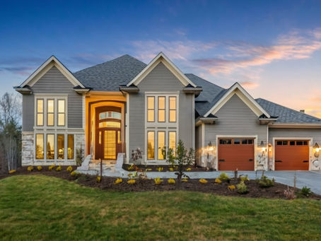 Decoding Real Estate: Exploring the Differences Between Commercial and Residential Properties