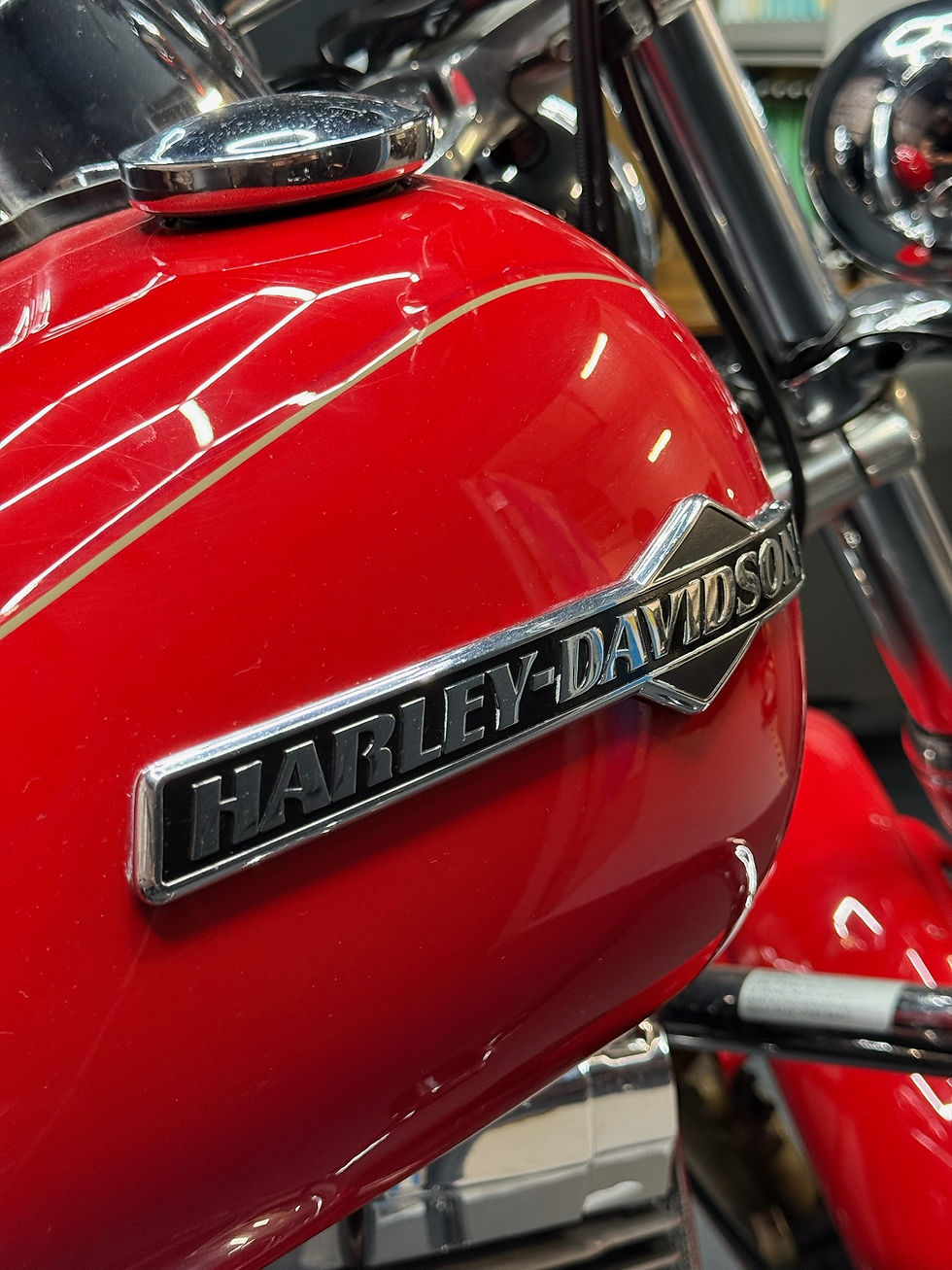 Red Harley-Davidson fuel tank emblem