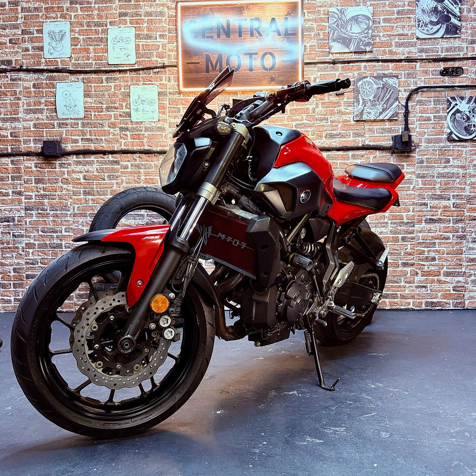 Miniatura: 2017 Yamaha FZ07 689cc