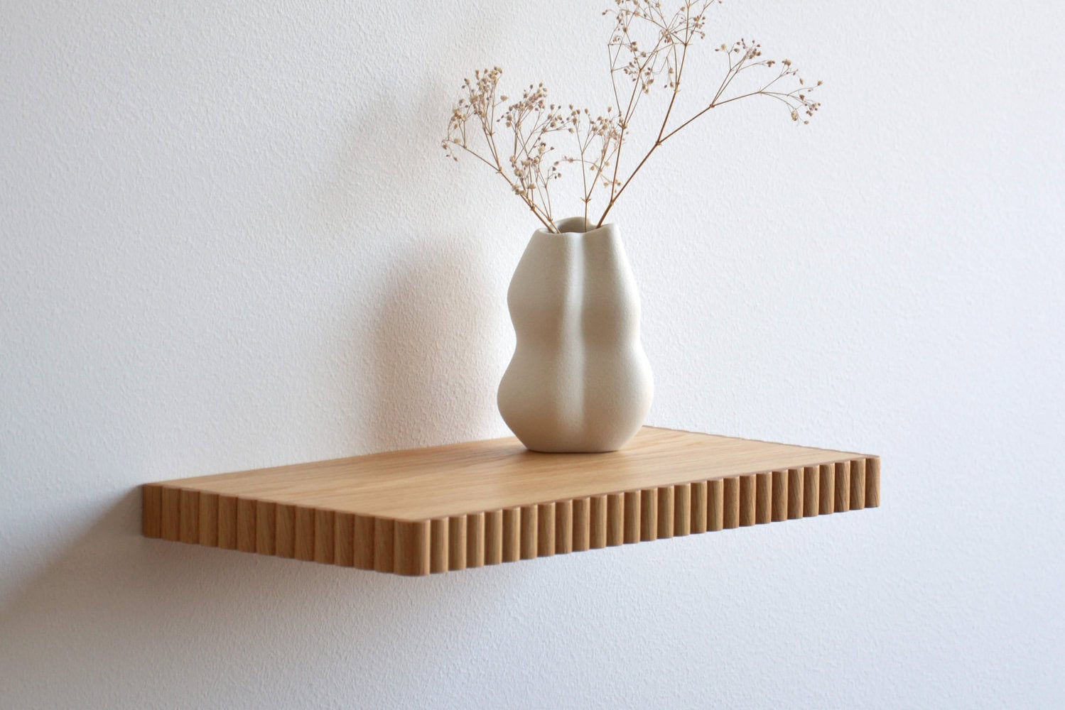 Lebegő tölgy polc dombosan körbebordázva