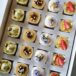 מגש קינוחי כוסות